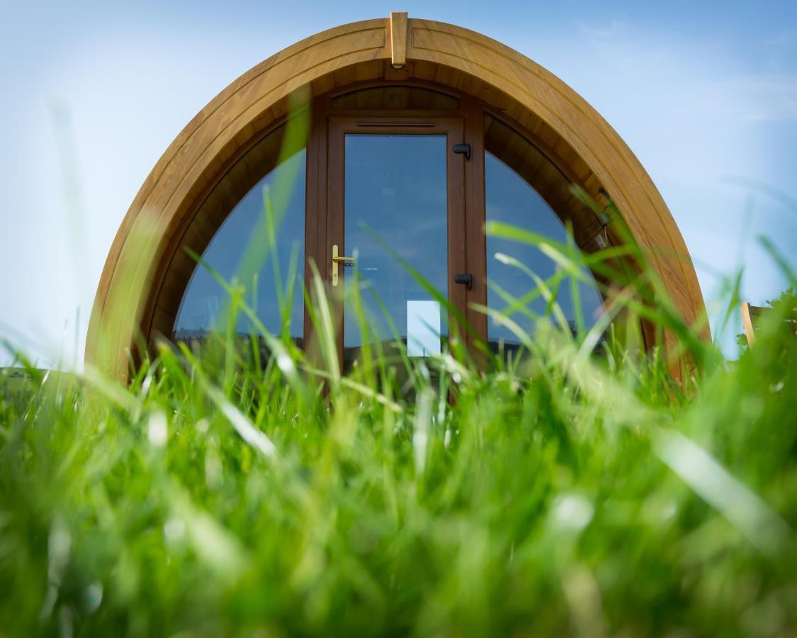 Luxury Two-Bed Glamping Pod In County Clare 2 Villa Kilbane ภายนอก รูปภาพ