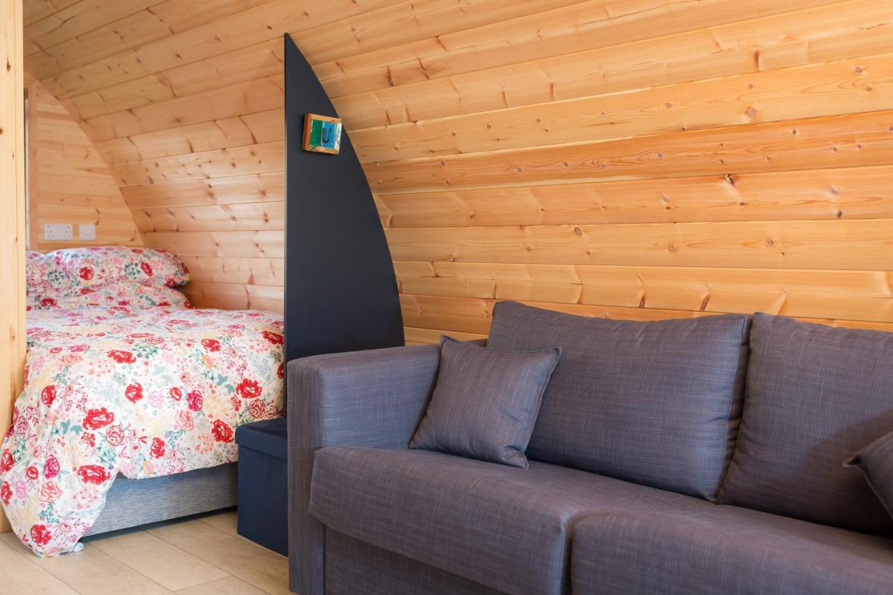 Luxury Two-Bed Glamping Pod In County Clare 2 Villa Kilbane ภายนอก รูปภาพ